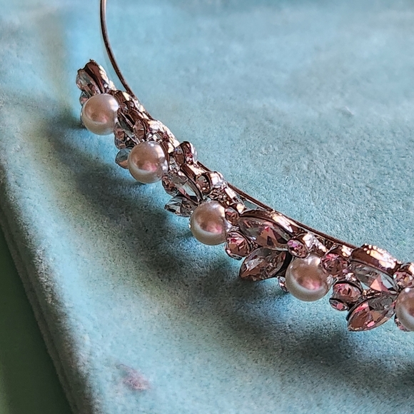Ever Faith Faux crystal and pearl headband for wedding prom homecoming Size OS - Picture 3 of 7